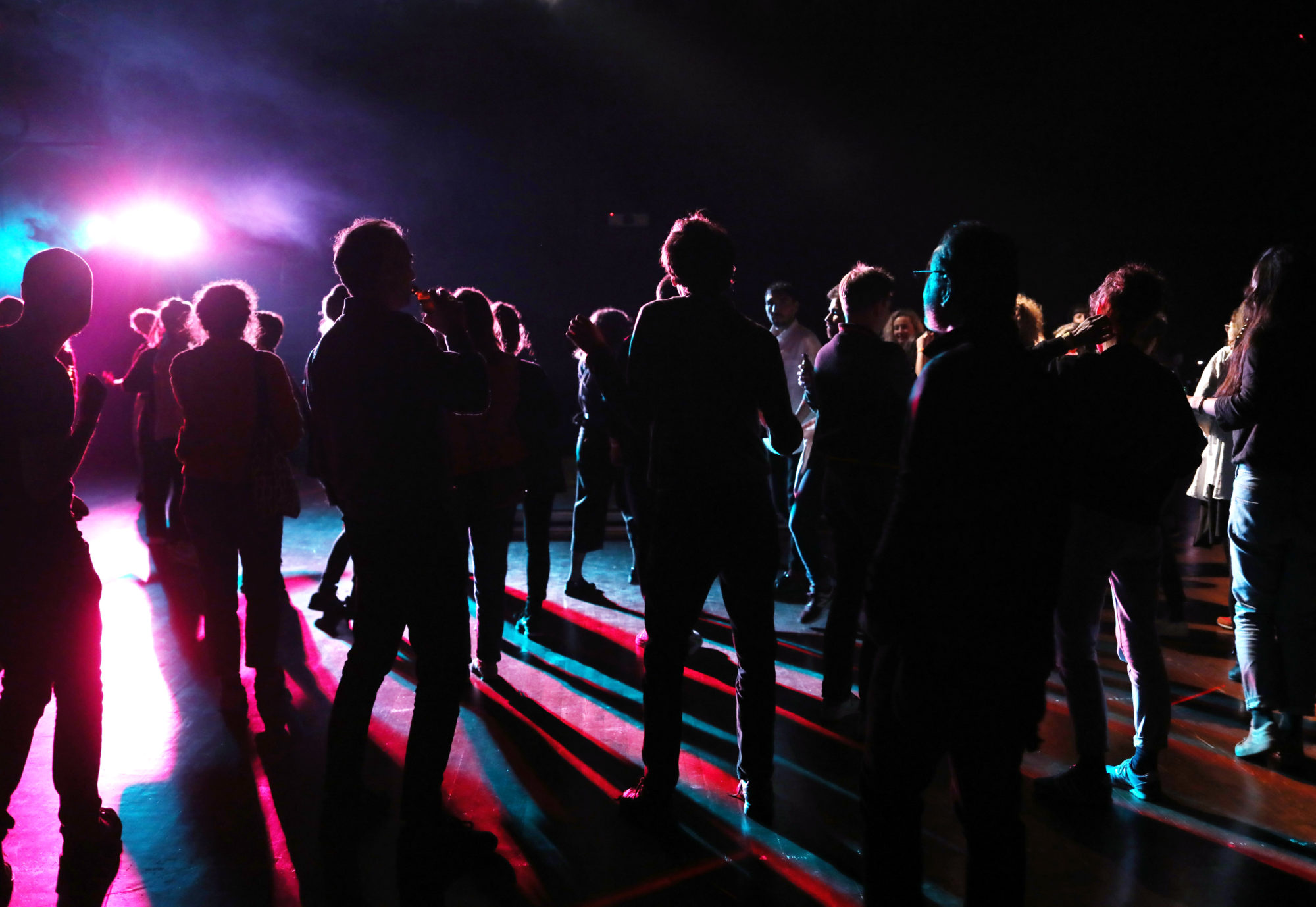 La Nuit #1 FIction est une nuit de performance pensée par Nina Santes & La Fronde
