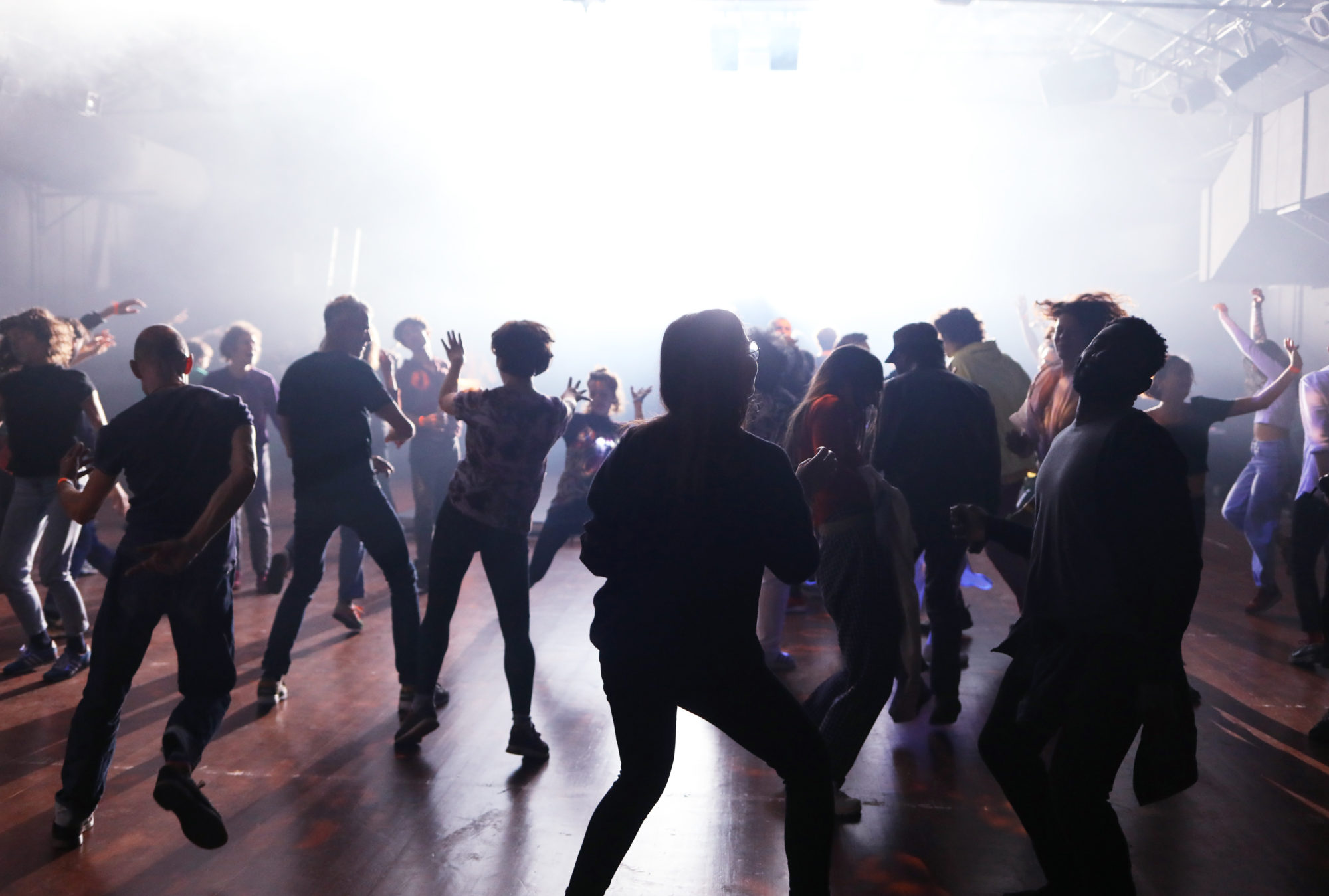 La Nuit #1 FIction est une nuit de performance pensée par Nina Santes & La Fronde