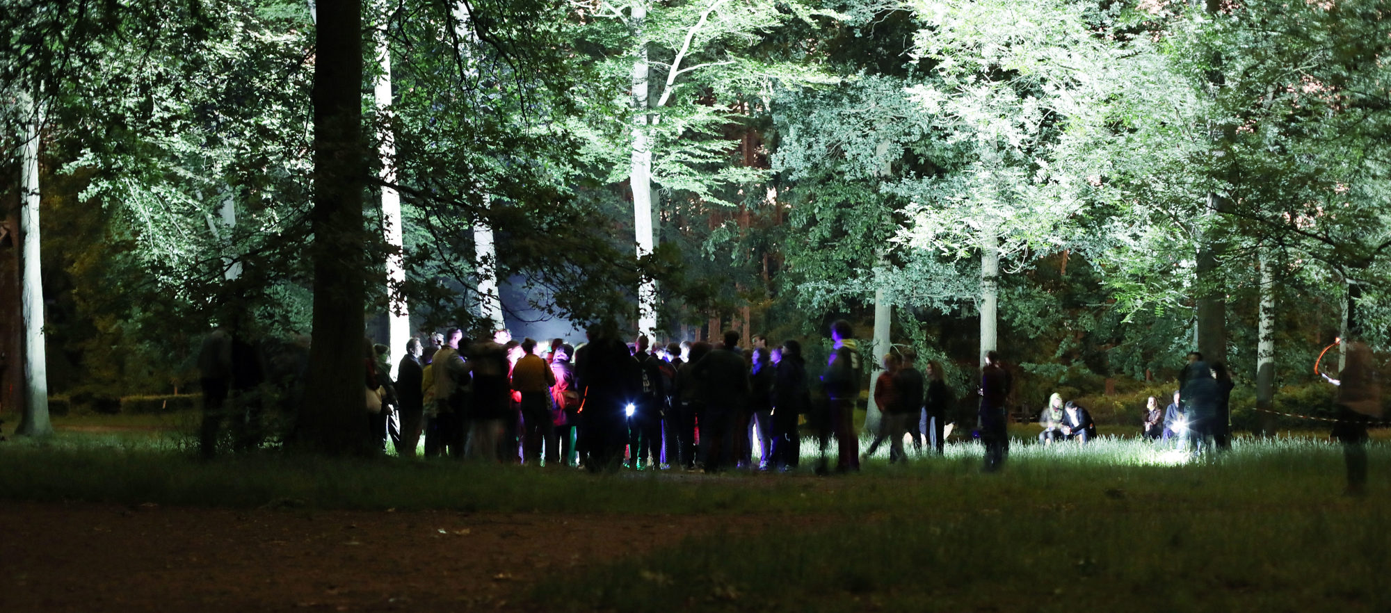 La Nuit #1 FIction est une nuit de performance pensée par Nina Santes & La Fronde