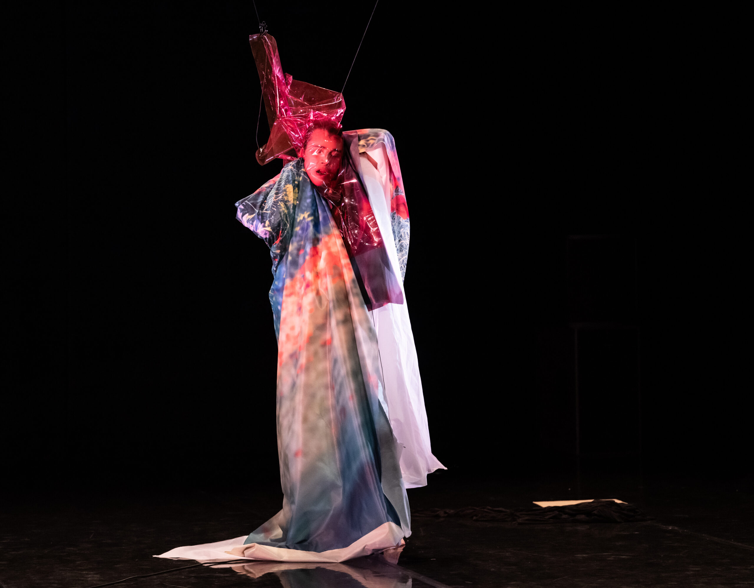 Eve Magot danse Jardin Futur / Club Sabotage